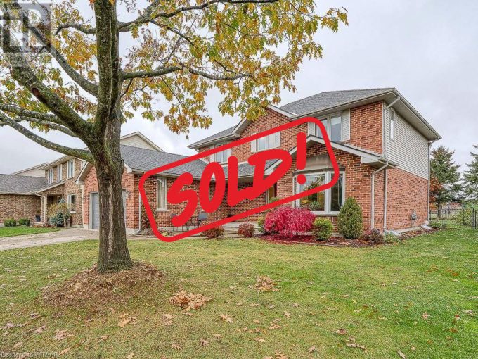 90 Parkview Drive, Dorchester, ON
